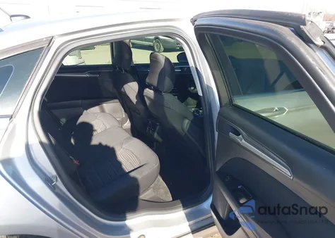 2016 Ford Fusion Se z USA, uszkodzony, nr VIN 3FA6P0H7XGR152889